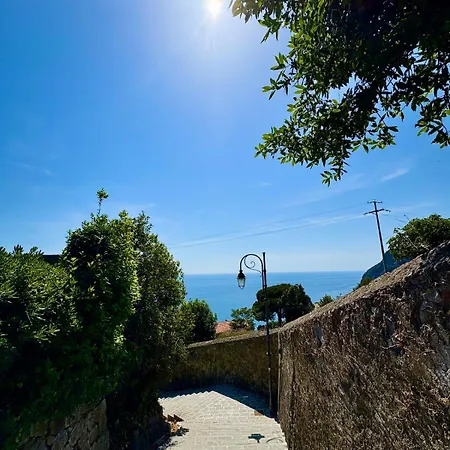 Con Terrazza Vista Mare Nel Borgo Framura