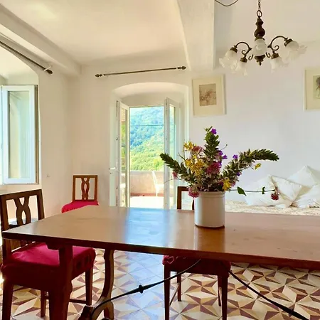 Apartmán Con Terrazza Vista Mare Nel Borgo